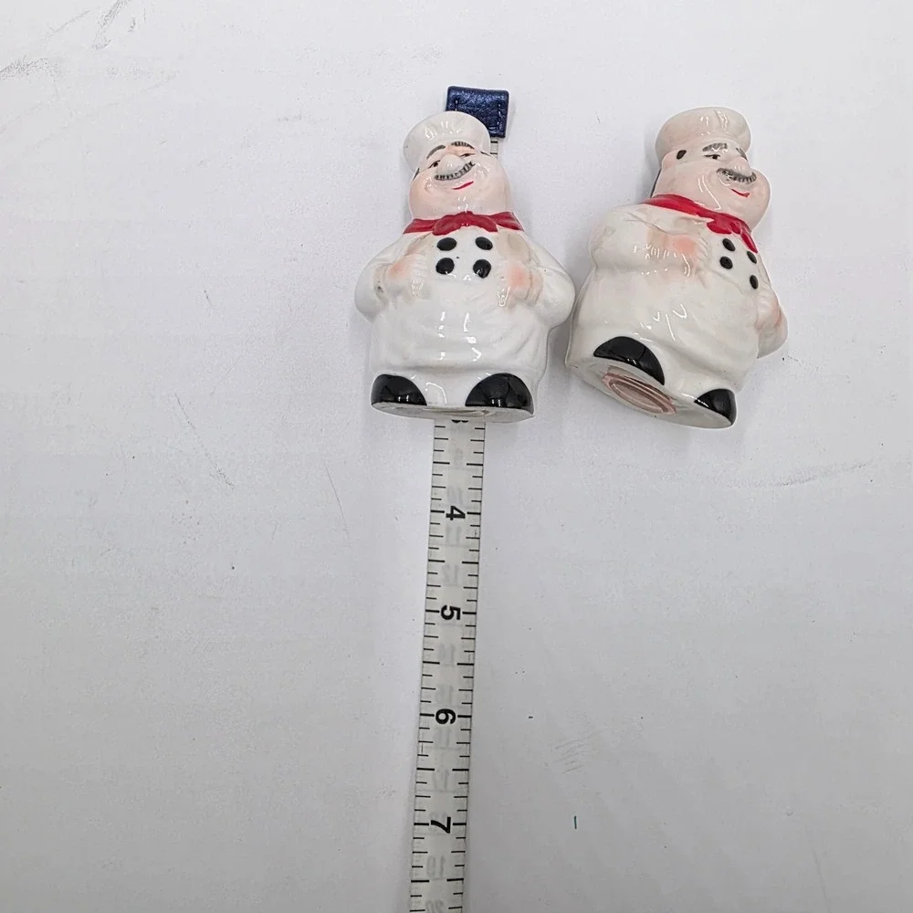 Vintage Fat Chef Ceramic Salt and Pepper Shakers Set White Red Black 3.5 Inch